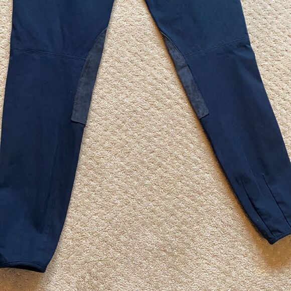 Ralph Lauren 2 Tone legging pants. Size 4. Excellent condition. - Picture 9 of 9